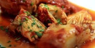 Platessa con trito di frutta secca polpette di tonno polpo con patate. Razza In Agliata Ricette Sardegna Ricette Idee Alimentari Cibo