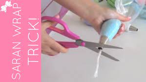 Saran Wrap Trick Filling A Piping Bag With Frosting Cupcakes 101 Video Quick Easy Tips Tricks Frosting Tips Piping Frosting Cake Decorating Tips