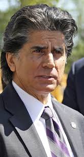 Kent school officials laud outgoing superintendent's accomplishments