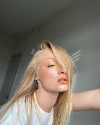 Ash Walker'dan Diletta Bonaiuti'ye Haftanın Güzellik Instagramları