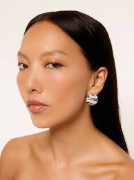 Disc Hoop Earrings — KEANE