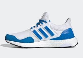 Personalize your sneaker using other lego® bricks and elements. Lego X Adidas Ultra Boost Blau Sneaker Releases Dead Stock