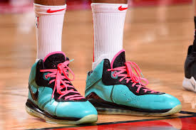 Get all the latest lebron james sneaker news & release information at justfreshkicks. The Nike Lebron 8 Qs South Beach Spring 2021 Release Rumor