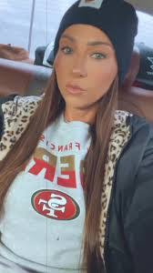 Brooke Whaley's Instagram, Twitter & Facebook