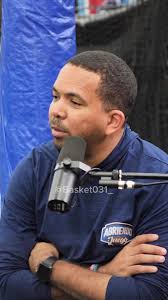 El 🇩🇴 Franklin Wéstern habla sobre lo extraordinario qué es el físico de  los jugadores de la NBA, y la gran diferencia qué hay con jugadores de más  ligas del mundo. 🎥: @abriendoelpodcast ...