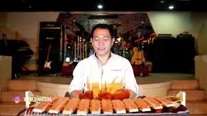 Alat musik tradisional batak ini dimainkan bersamaan dengan instrumen taganing dan juga alat musik lainnya. Tutorial Cara Memainkan Alat Musik Tradisional Batak Garantung Youtube