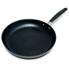 70 Of Skillets Sold In The Us Are Nonstick A Good One Should Be Easy To Use Amp Durable Amp Should B Nonstick Skillet Cooks Illustrated Skillet Cooking