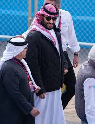 في 18 يونيو 2012، عُين الأمير سلمان ولياً للعهد، خلفاً لشقيقه الراحل الأمير نايف بن عبد العزيز.4 وهو بذلك يكون أيضاً نائباً لرئيس الوزراء.5 ويعتبر تعينه حسب ما صرحت رويترز. Ø¬Ø§ÙƒÙŠØª ÙˆÙ„ÙŠ Ø§Ù„Ø¹Ù‡Ø¯ Ù…Ø­Ù…Ø¯ Ø¨Ù† Ø³Ù„Ù…Ø§Ù† ÙŠØ­Ø¯Ø« Ø¶Ø¬Ø© ÙÙŠ Ø§Ù„Ø³Ø¹ÙˆØ¯ÙŠØ© ÙˆØ§Ù„Ù…ÙØ§Ø¬Ø£Ø© ÙÙŠ Ø³Ø¹Ø±Ù‡ ØªÙØ§ØµÙŠÙ„ ÙŠÙ…Ù† ØªØ§ÙŠÙ…