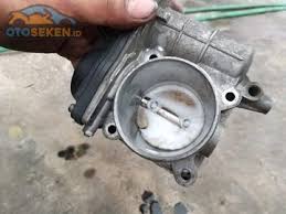 I've heard that you can gain a few ponies by bypassing the coolant line around your throttle body, which results in lower temperatures when intake air passes through the throttle body. Ini Tanda Yang Akan Muncul Saat Throttle Body Mobil Bekas Kotor Gridoto Com