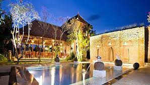 Dari museum antonio blanco, perjalanan lanjut ke bebek tepi sawah untuk lunch. Bebek Tepi Sawah Restaurant Villas Bali Booking Murah Mulai Rp2 400 000