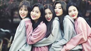 These, paired with her activities with red velvet, are the reasons she is the wealthiest member of the group! Relationship History Of All The Members Of K Pop Hit Band Red Velvet Iwmbuzz