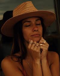 TWO JEYS. La firma de joyería unisex ¨Made in Spain¨.