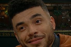 Peter Tandy's Instagram, Twitter & Facebook