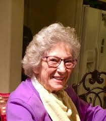 Martha Straub's Instagram, Twitter & Facebook