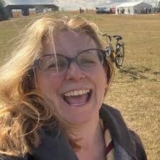 Claire Rowan (@atSkips)