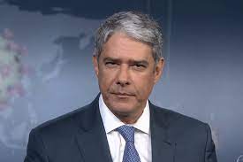 O william bonner já desistiu e deixou a barba crescer. William Bonner Comove A Web Com Discurso Sobre Mortes Por Coronavirus