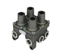 9347022100 I85512AT 1505123 0014313806 81521516056 Depehr Supplier MAN MB  Truck Air Brake Multi-Circuit Protection Valve