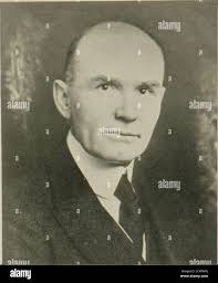 Royal purple . Hawkins Graham Arends Hoffhines Gfeller Webb McCollum Rand  Willis SENIORS Floyd HawkinsLoverne Webb Mildred Arends LeSI EB ( .II LLER  JUNIORS Glen Hoffhines E. D. McCollum Irene < .