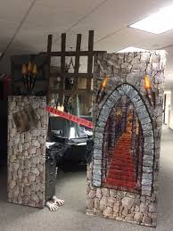 Halloween Dungeon Cubicle Cubicle Halloween Decorations Office Halloween Decorations Halloween Cubicle