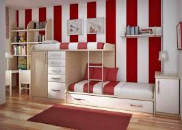 Semua diusahakan dikombinasi menjadi satu kesatuan yang memberikan kesan mendalam bagi siapapun. Desain Kamar Tidur Kombinasi Warna Cat Dinding Merah Kamar Tidur