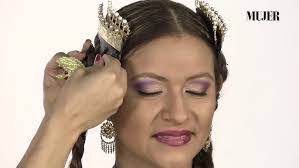 Gabriela Vallarino's Instagram, Twitter & Facebook