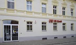 Das bankpersonal ist sehr freundlich und macht zudem einen sehr kompetenten eindruck. Beratungscenter Golssen Vr Bank Lausitz Eg