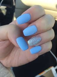 Everyone loves an accent nail, especially on longer, bolder acrylics. Matte Baby Blue Nails Blue Glitter Nails Blue Acrylic Nails Light Blue Nails
