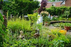 Restaurants near kunst im garten: Kunst Im Garten Gartenkunst 31 07 01 08 21 11 18 Uhr Ronkkoppel 46 48a 48b Hamburg Farmsen