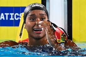 Italy’s Sara Curtis sets 50-meter backstroke world record for second time in 2 days