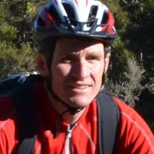 The New Zealand Cycle Trails Nga Haerenga by Jonathan Kennett