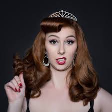 Valerie Savage's Instagram, Twitter & Facebook