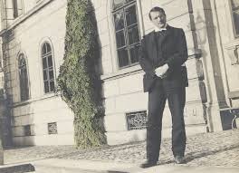 A royal expert says prince harry and prince william could reconcile as soon as this summer. Carl Jung Quotes And Sayings