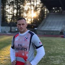 spike davis (@spikedavis93)