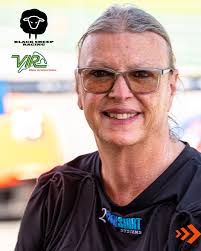 Race one is checkered! Kenton King finishes sixth in class while Laura Ely  finishes ninth in class, rounding out the top ten! Race two is coming up  later at 3:50 PM PST! #