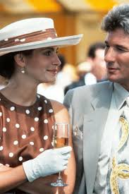 In the advert, she was seen posing in the mirror before walking out laden down with calzedonia bags, just like vivian did as she enjoyed splurging on her shopping trip with edward's credit cards. The Best Spring Outfits I M Stealing From Pretty Woman