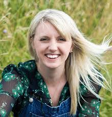 Faye Whitley's Instagram, Twitter & Facebook