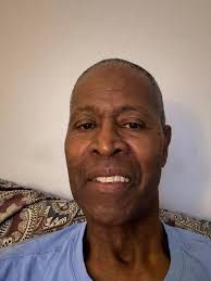 Always girl watching wherever I'm at . #BermudaBees