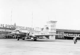 Ddr Flughafen Berlin Schonefeld Abfertigungsgebaude Schonefeld Sud Flughafen Berlin Schonefeld Flughafen Flughafen Schonefeld