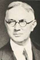 Everett Ayers's Instagram, Twitter & Facebook