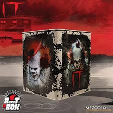 Kaum eine schreckensgestalt im werk von stephen king dürfte so einprägsam und bekannt sein wie diese figur. Buy Toys And Models Stephen King S It 2017 Burst A Box Music Box Pennywise 36 Cm Archonia Com