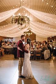 The Stables Wedding Photography Stables Wedding Toledo Wedding Photography Michigan Wedding Photos