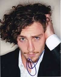 Aaron Taylor-johnson Signed 8x10 Photo W/ Hologram Coa