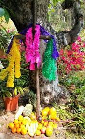 El 3 de mayo, día de santa cruz, se festeja a los albañiles. Deliciouselsalvador