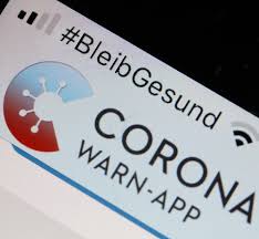 Eine corona app soll helfen, die ansteckungen nachzuverfolgen, wenn ausgehbeschränkungen gelockert werden. Die Corona Warn App Hinter Den Moglichkeiten Zuruck Hintergrund Rnz