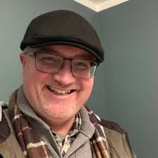 Vincent Ayala (@Vinyerd1)