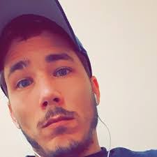 Eric Makula's Instagram, Twitter & Facebook