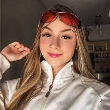 April Gose's Instagram, Twitter & Facebook