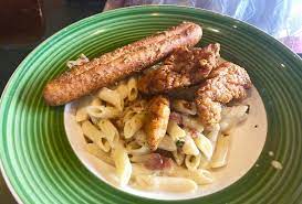 4 Cheese Mac Cheese W Honey Pepper Chicken Tenders Ok But Dry Not Very Cheesy Tenders Way Too Crispy To Eat Picture Of Applebee S Pooler Tripadvisor