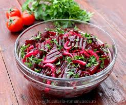 2 sfecle rosii hrean ras sare, piper. Salata De Sfecla Rosie Food Romanian Food Salad Recipes