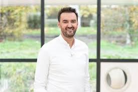 Confinement Tous En Cuisine Avec Cyril Lignac En Direct De Sa Cuisine Sur M6 Ce Samedi